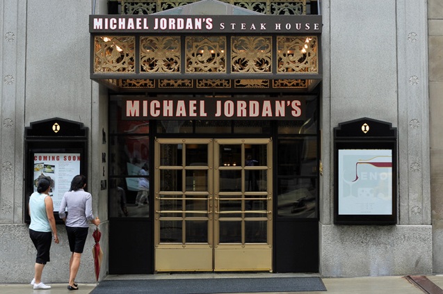 Chicago – Michael Jordan’s Steak House (Bar)